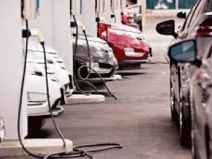 Yeşil Geleceğin Temeli: DC ve AC Elektrikli Araç Şarj İstasyonları