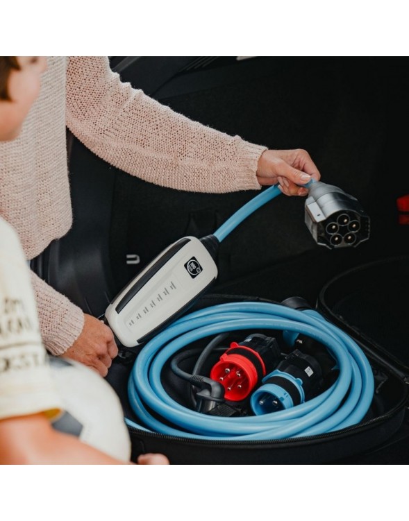NRGkick Standart Plus 32A | 2.8kW - 22kW | Akıllı Taşınabilir EV Şarj Cihazı – WiFi + Bluetooth Destekli | 5 Metre Kablo | Monofaze & Trifaze | Ev Prizi Uyumlu | Taşıma Çantalı